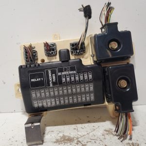 OEM 2000-2008 Jaguar S-Type 4.2L Cabin Footwell Relay Fusebox Fuse Box