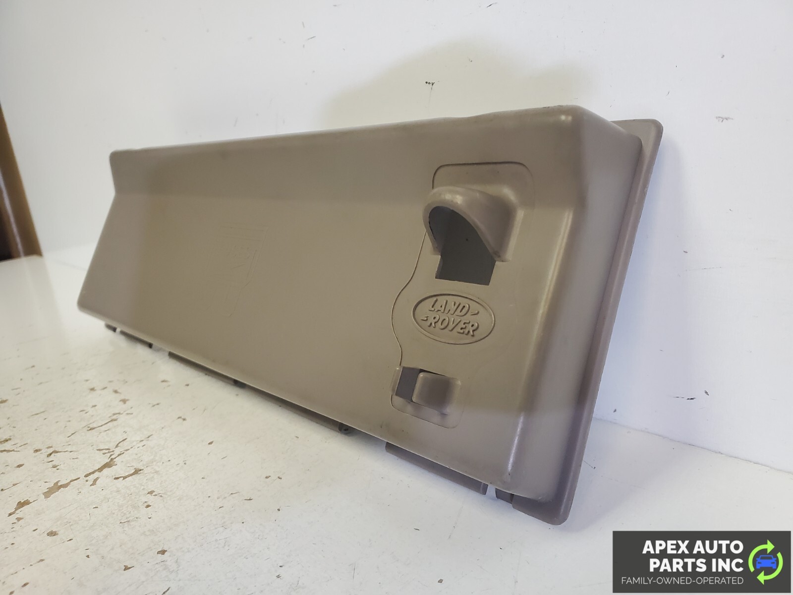 OEM 2002 2003 2004 2005 FREELANDER Instrument Dash Panel Fuse Box Lid Cover Trim - Image 4