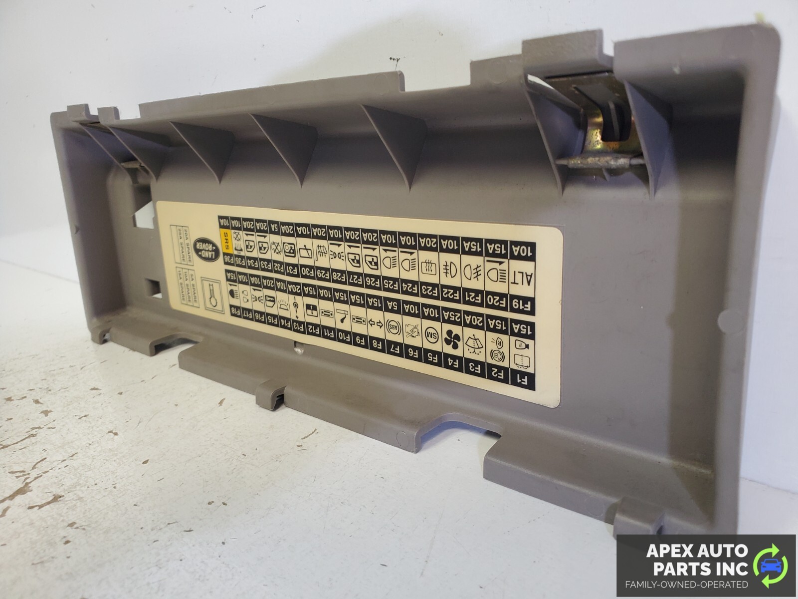 OEM 2002 2003 2004 2005 FREELANDER Instrument Dash Panel Fuse Box Lid Cover Trim - Image 7