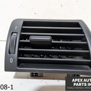 OEM 2002-2005 BMW 325i 2.5L Front Passenger Right Air Flow Vent