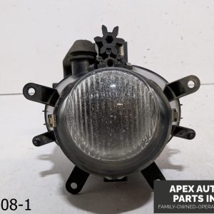 OEM 2002-2005 BMW 325i 2.5L RIGHT HAND PASSENGER SIDE FOG LIGHT