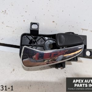 OEM 2002 Jaguar S-Type 4.0L Rear Right Passenger Side Interior Door Handle