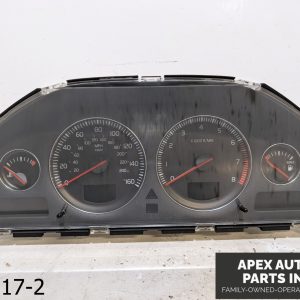 OEM 2003-2006 Volvo XC90 2.9L Speedometer Instrument Gauge Cluster 30746105