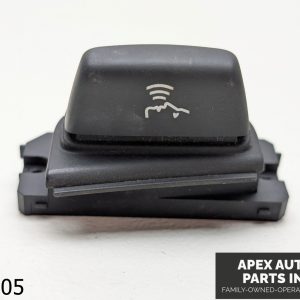 OEM 2003-2009 Land Range Rover 4.4L Steering Wheel Cruise Control Switch