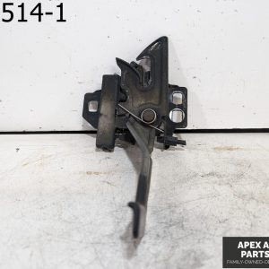 OEM 2003 Cadillac Seville STS 4.6L HOOD LOCK LATCH