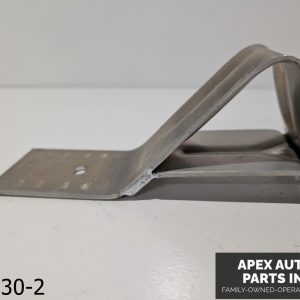 OEM 2004-2006 BMW X3 3.0L Wheel Wedge Chock 7112 6756392 Silver