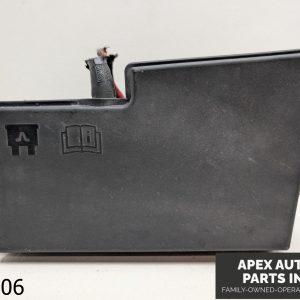 OEM 2004-2007 Volvo S40 2.4L FUSE RELAY BOX