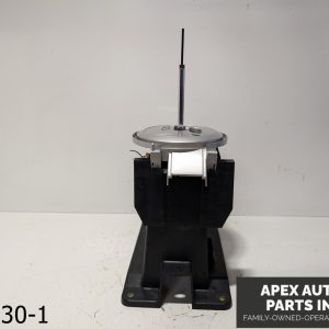 OEM 2004-2011 Mitsubishi Endeavor 3.8L  Automatic Trans Gear Shifter Assembly