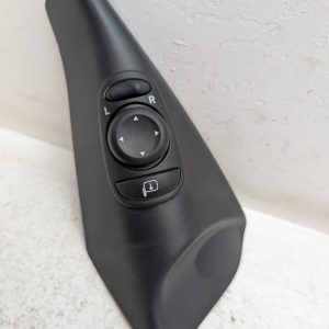OEM 2004 Saab 9-3 2.0L  Side View Mirror Switch
