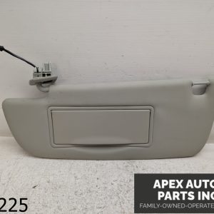 OEM 2004 Saab 9-3 2.0L  Sun Visor Driver Left Side Sunvisor W/Light