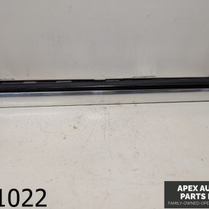 OEM 2005 BMW 745i 4.4L REAR PASSENGER SIDE WINDOW SUN SHADE BLIND CURTAIN