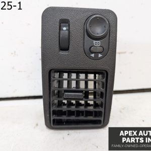 OEM 2006 Chevrolet Equinox 3.4L Left Driver Side Dash AC Air Vent Mirror Switch
