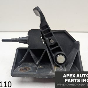 OEM 2006 Ford F-150 5.4L hood latch and safety lever assembly