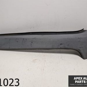 OEM 2006 Hummer H3 3.5L Passenger Right Windshield A Pillar Molding Trim Panel