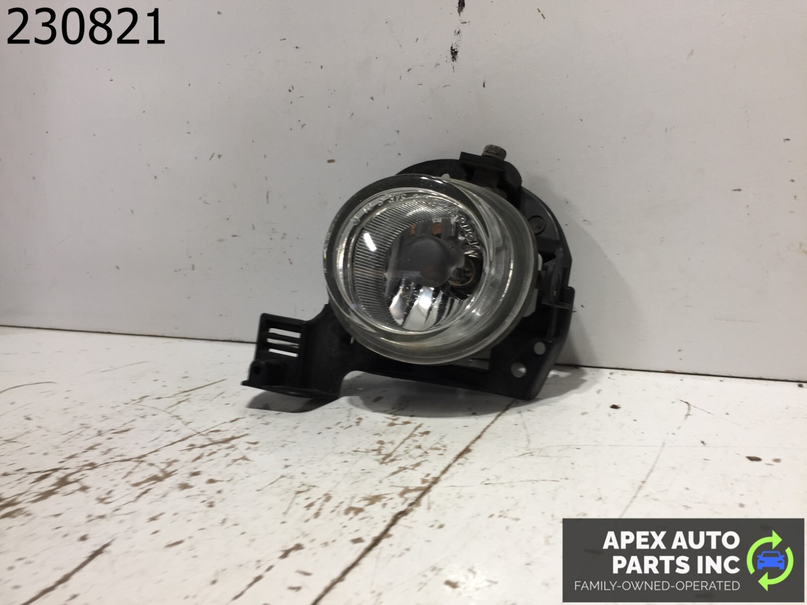 OEM 2007 2008 2009 MAZDA CX 7 Right Passenger Side Fog Light - Image 4