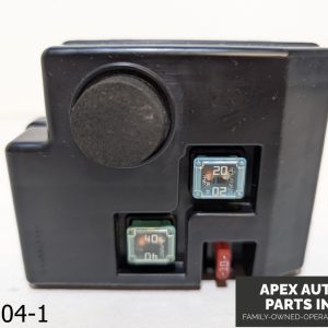 OEM 2007-2010 Hyundai Entourage 3.8L Fuse & Relay Block Assembly