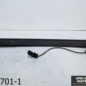 OEM 2007-2014 Lincoln Navigator 5.4L RIGHT PASSENGER EXTERIOR TRIM W/ ANTENNA
