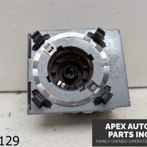 OEM 2007 BMW 650I 4.8L Xenon HID Light Bulb Igniter Ignitor Lamp Socket Holder