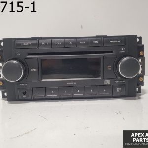 OEM 2007 Chrysler 300C 5.7L RADIO 6 DISC MP3 2957-700