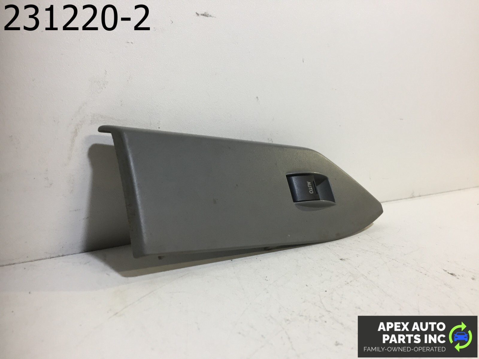 OEM 2007 Ford Mustang Passenger Window Switch Front Right - Image 3
