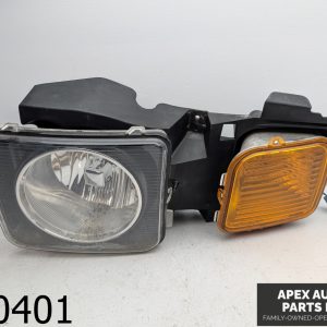 OEM 2008 Hummer H3 3.7L Left Driver Side Headlight Lamp w/ Marker Light