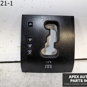 OEM 2008 Jeep Compass 2.4L Auto Shift Shifter Trim Bezel 49240631122 T30