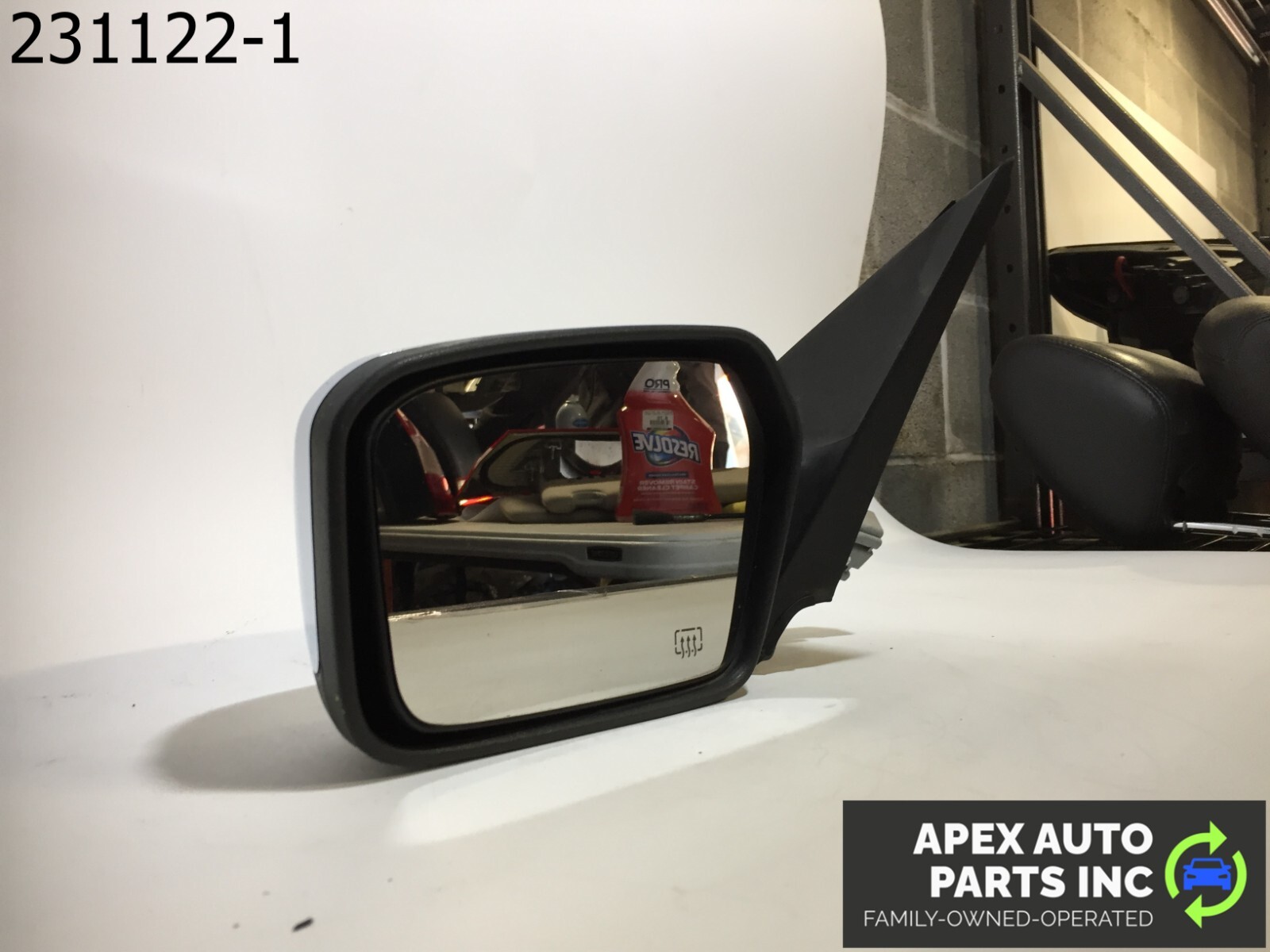 OEM 2009 Lincoln MKZ Driver Side View Power Door Mirror Chrome - Image 4