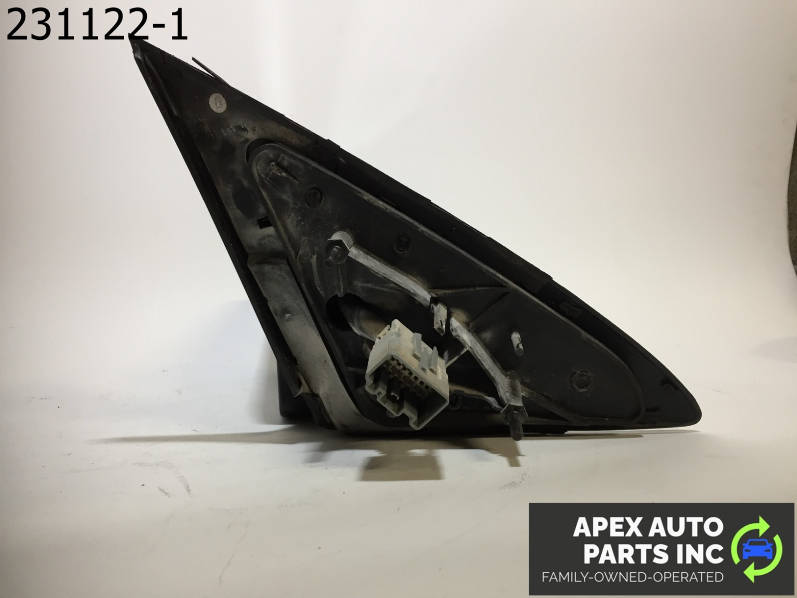 OEM 2009 Lincoln MKZ Driver Side View Power Door Mirror Chrome - Image 8