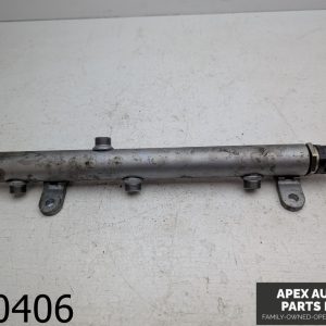 OEM 2009 Mercedes E320 3.0L Diesel Fuel Rail RIGHT w Pressure Regulator