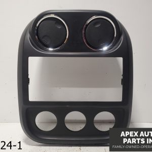 OEM 2010 Jeep Compass 2.4L Center Radio Climate Dash Trim Bezel Vents BLACK