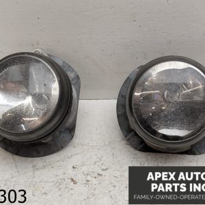OEM 2010 Mercedes C300 3.0L Front Left Driver Side Foglight Fog Light Lamp