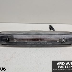 OEM 2011-2012 Land Rover LR2 3.2L REAR BRAKE LIGHT