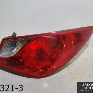 OEM 2011-2013 Hyundai Sonata 2.0L Passenger Tail Light Incandescent Bulb
