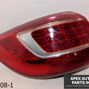 OEM 2011-2013 Kia Sportage 2.4L DRIVER LEFT SIDE QUARTER TAIL LIGHT