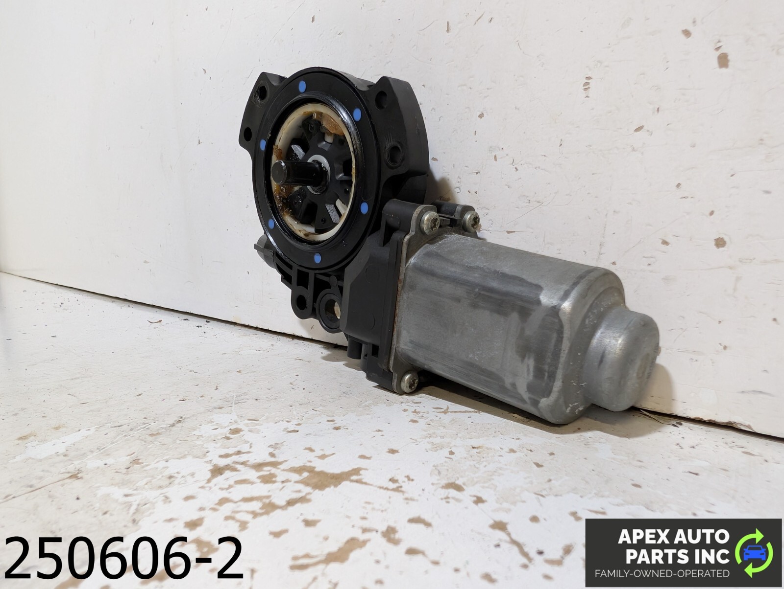 OEM 2011-2013 Kia Sportage 2.4L Front Right Passenger RH Window Motor Regulator - Image 3