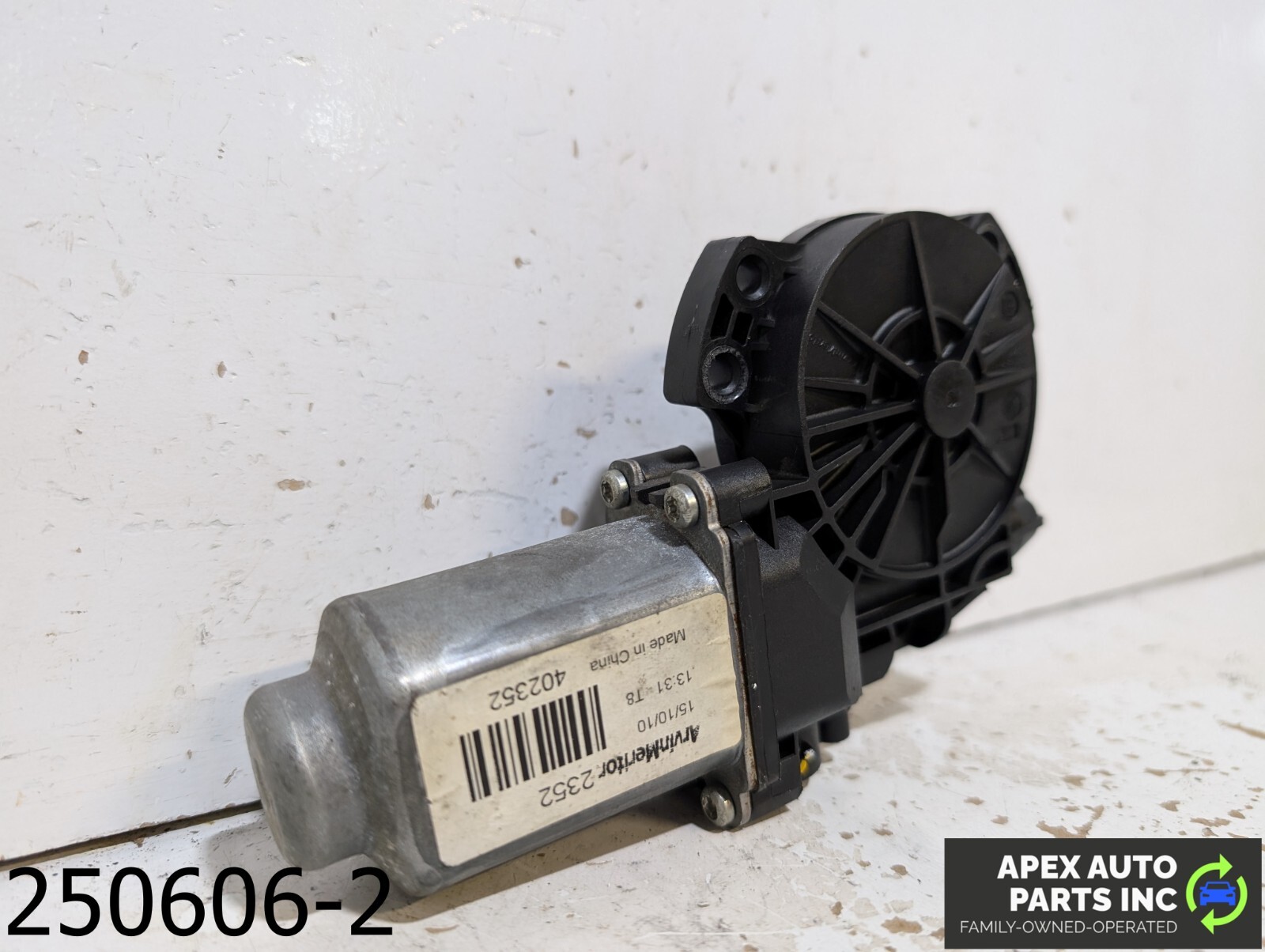 OEM 2011-2013 Kia Sportage 2.4L Front Right Passenger RH Window Motor Regulator - Image 7