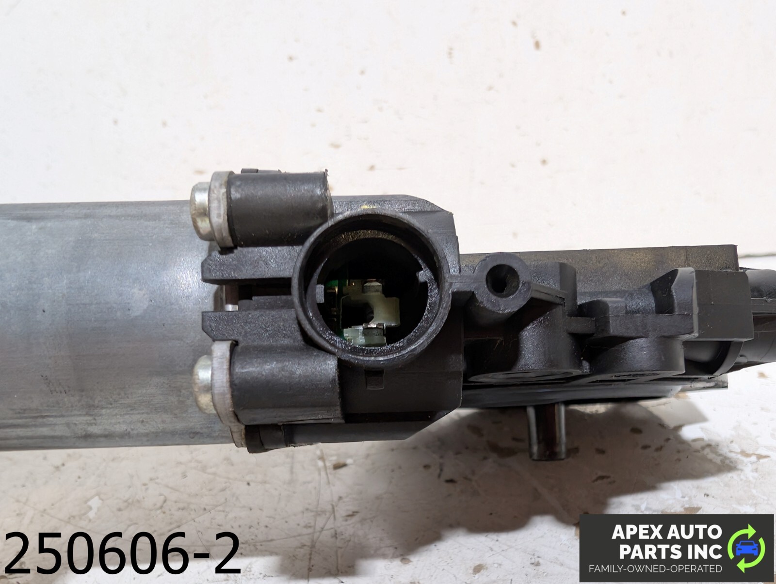 OEM 2011-2013 Kia Sportage 2.4L Front Right Passenger RH Window Motor Regulator - Image 8