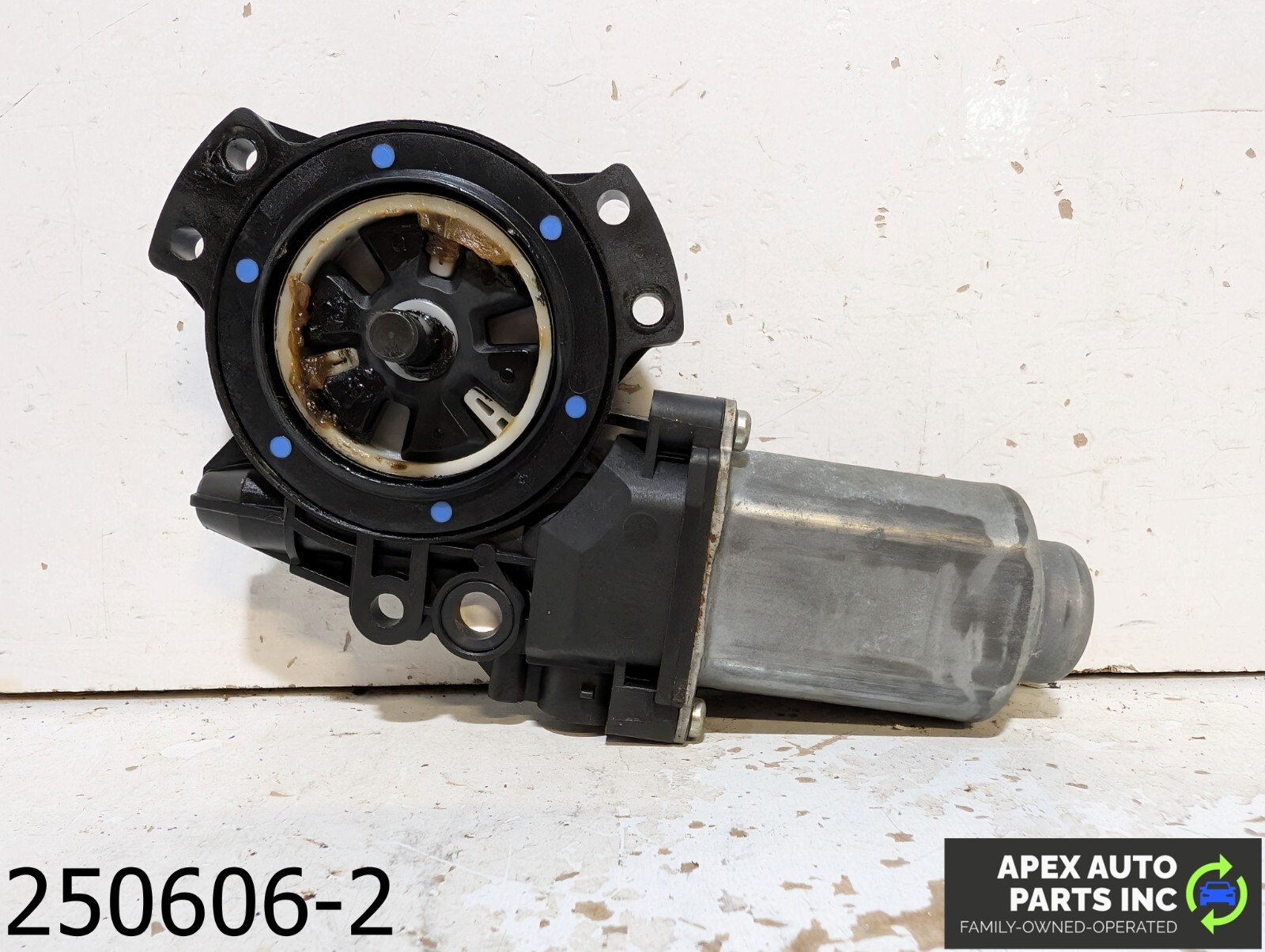 OEM 2011-2013 Kia Sportage 2.4L Front Right Passenger RH Window Motor Regulator