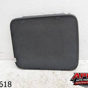 OEM 2011 Audi Q7 3.0L REAR RIGHT TAIL LIGHT COVER
