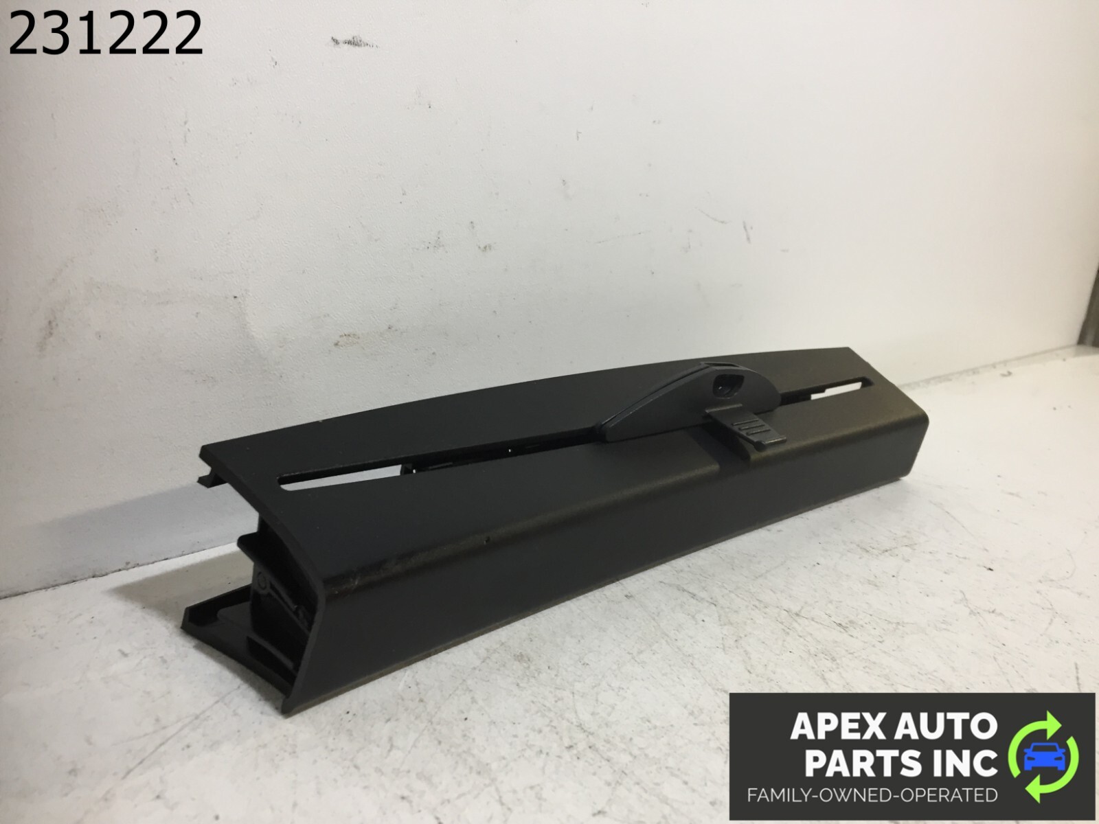 OEM 2011 BMW 550i LEFT REAR DOOR QUARTER WINDOW PRIVACY SUN SHADE - Image 3