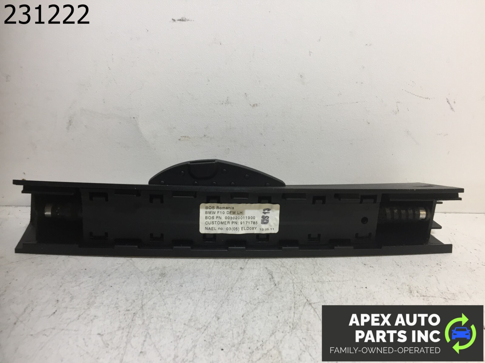 OEM 2011 BMW 550i LEFT REAR DOOR QUARTER WINDOW PRIVACY SUN SHADE - Image 5