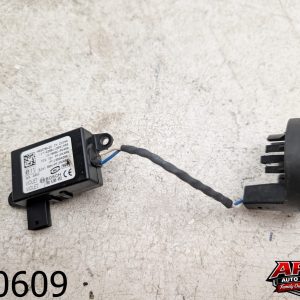 OEM 2011 Chevrolet Camaro 3.6L Anti-Theft Immobilizer Module Unit