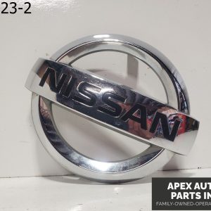 OEM 2011 Nissan Rogue 2.5L Emblem Logo Symbol Badge Trunk Gate Rear Chrome