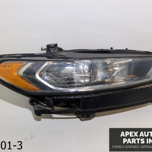 OEM 2013-2016 Ford Fusion 1.5L Passenger Right Headlight Halogen