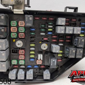 OEM 2013 GMC Acadia 3.6L Fusebox Fuse Box Relay Module