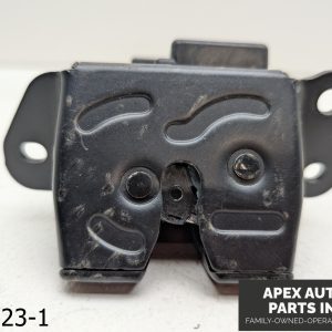 OEM 2014-2016 Kia Soul 1.6L Rear Trunk Lock Latch Actuator Release