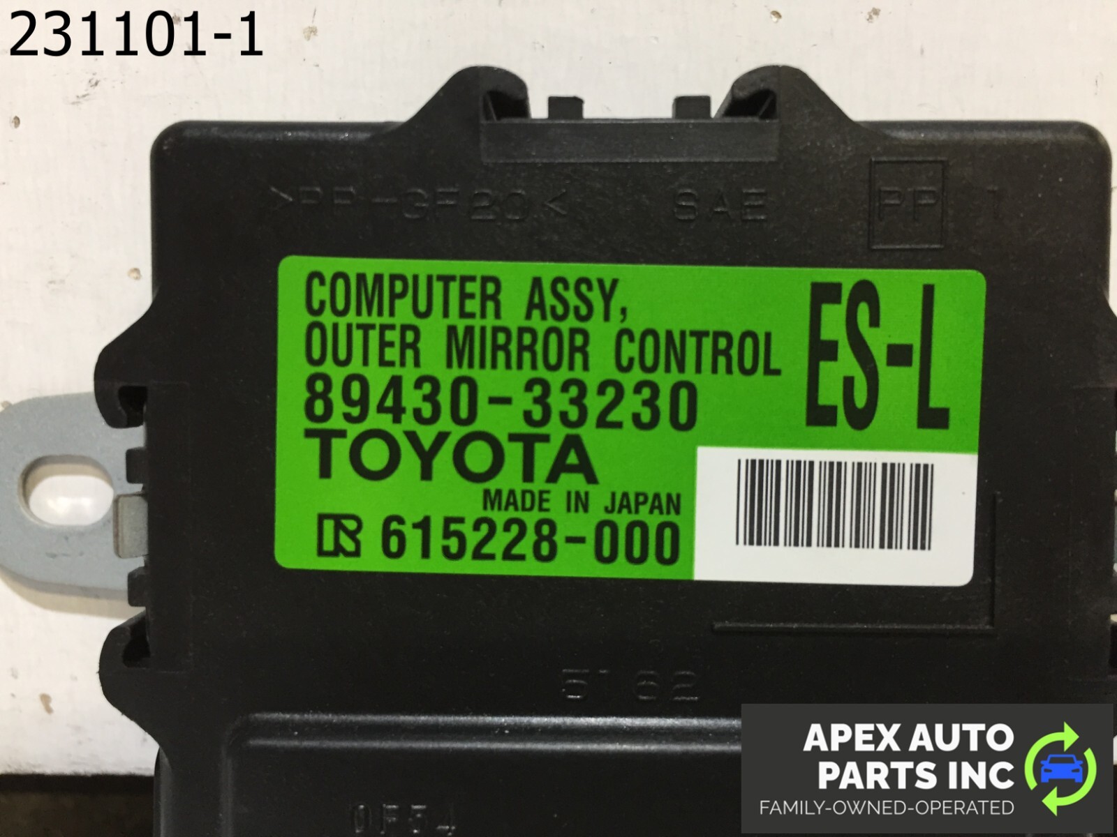 OEM 2015 Lexus ES350 Front Left Driver Side Door Position Mirror Outer - Image 9