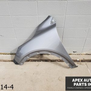 OEM 2016-2018 Kia Sorento 2.4L FRONT LEFT DRIVER SIDE FENDER COVER PANEL