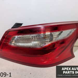 OEM 2016-2018 Nissan Altima 2.5L Passenger Right Side Tail Light Taillight