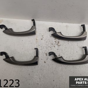 OEM 2017 Chevrolet Cruze 1.4L Outer Door Handle Set Front Rear Set 4 pc